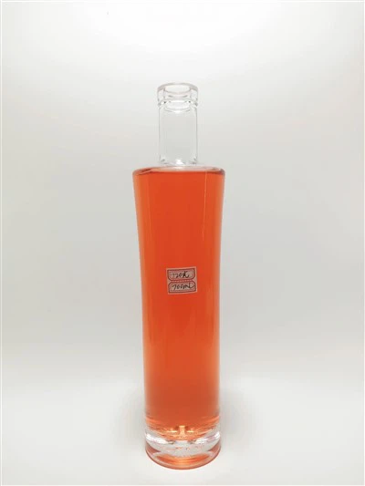 700mlのクリスタル液体ボトル